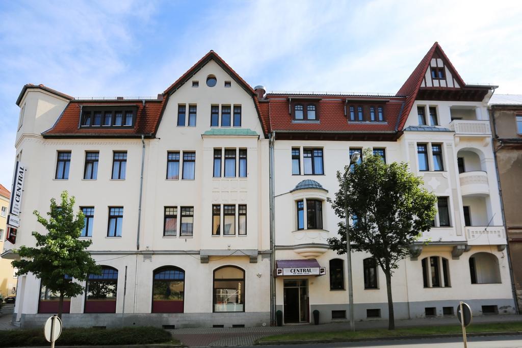 Central Hotel Gera Extérieur photo