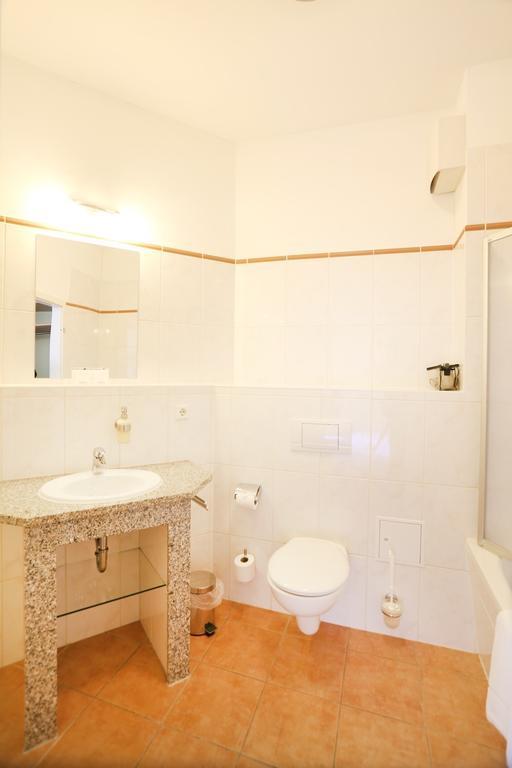 Central Hotel Gera Extérieur photo